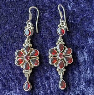 Handmade 925 Sterling Silver Earrings With Natural Red Garnet Gemstones